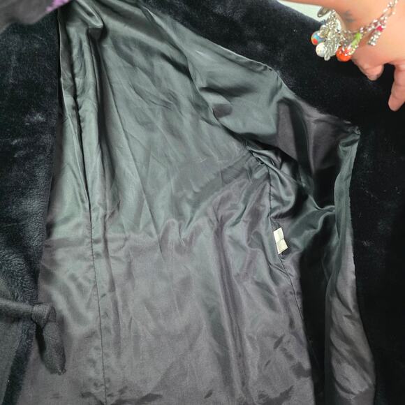 Portrait Black Faux Fur Shawl Collar Belted Jacket Women’s Size 4 Vintage Cozy - Picture 10 of 12